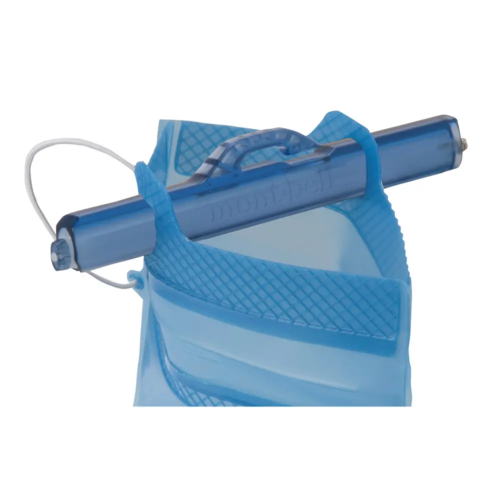 Montbell Trail Water Pack 1.5L - Image 4